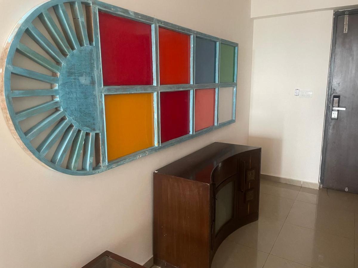 Hotel Royal Nest Premium à Pune Extérieur photo