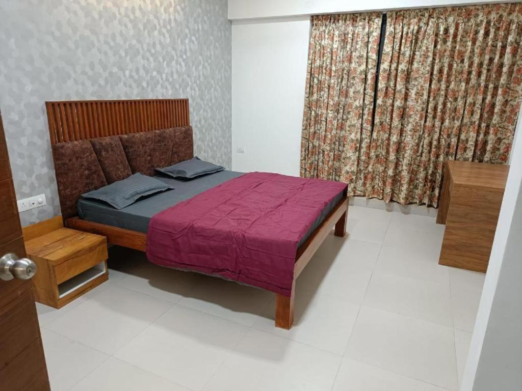 Hotel Royal Nest Premium à Pune Extérieur photo