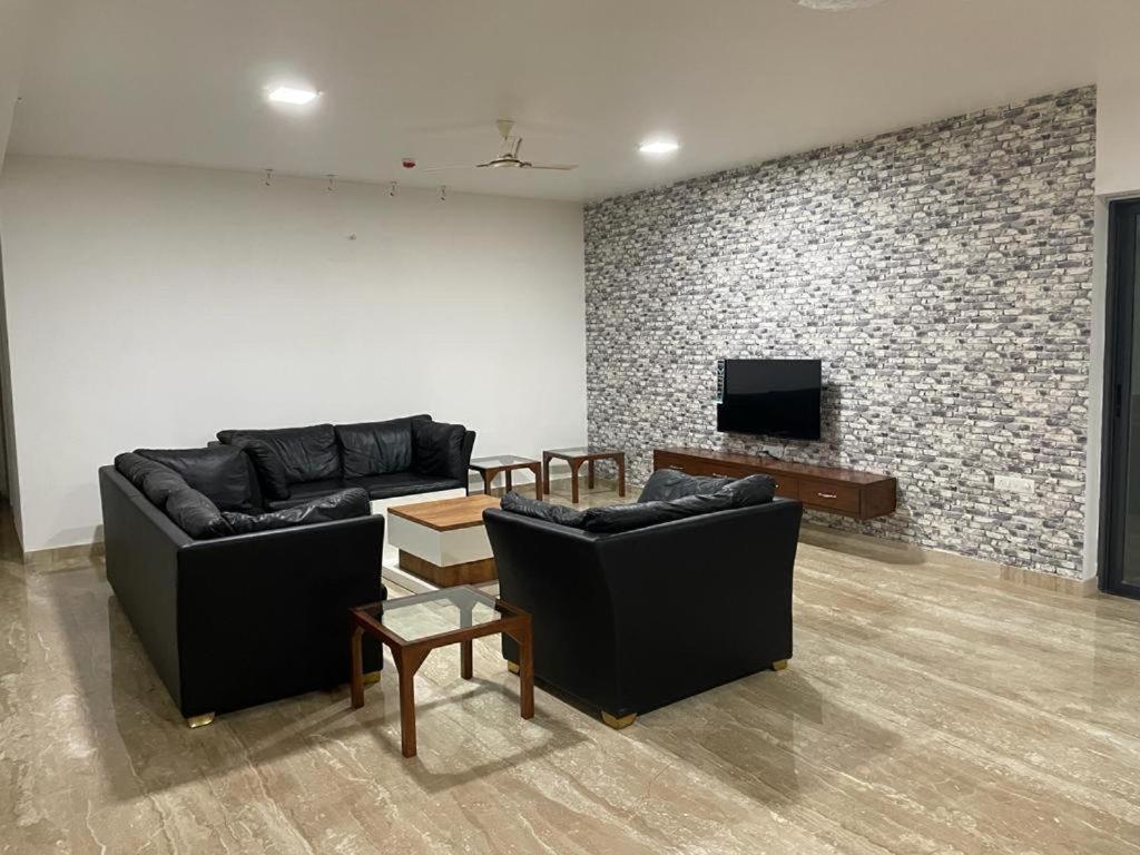 Hotel Royal Nest Premium à Pune Extérieur photo