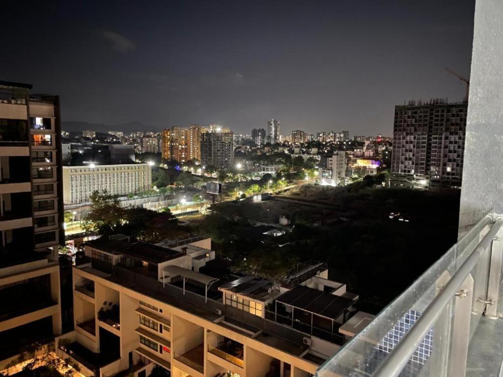 Hotel Royal Nest Premium à Pune Extérieur photo