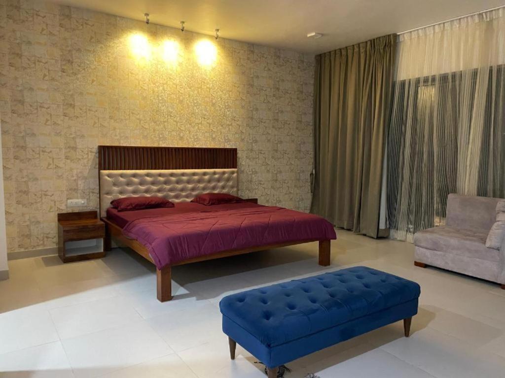 Hotel Royal Nest Premium à Pune Extérieur photo